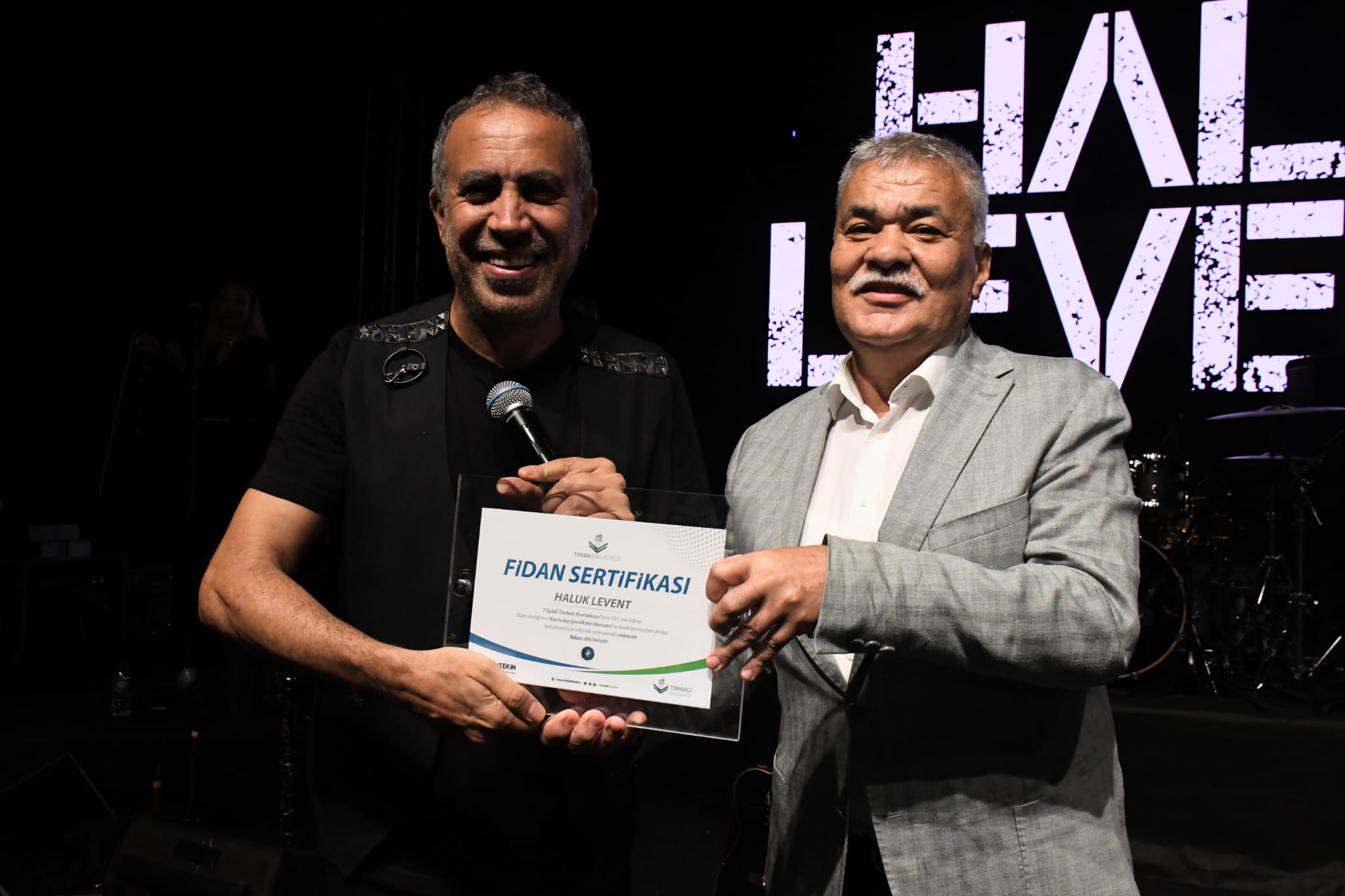 Torbalı ‘Kurtuluşu’nu Haluk Levent’le kutladı