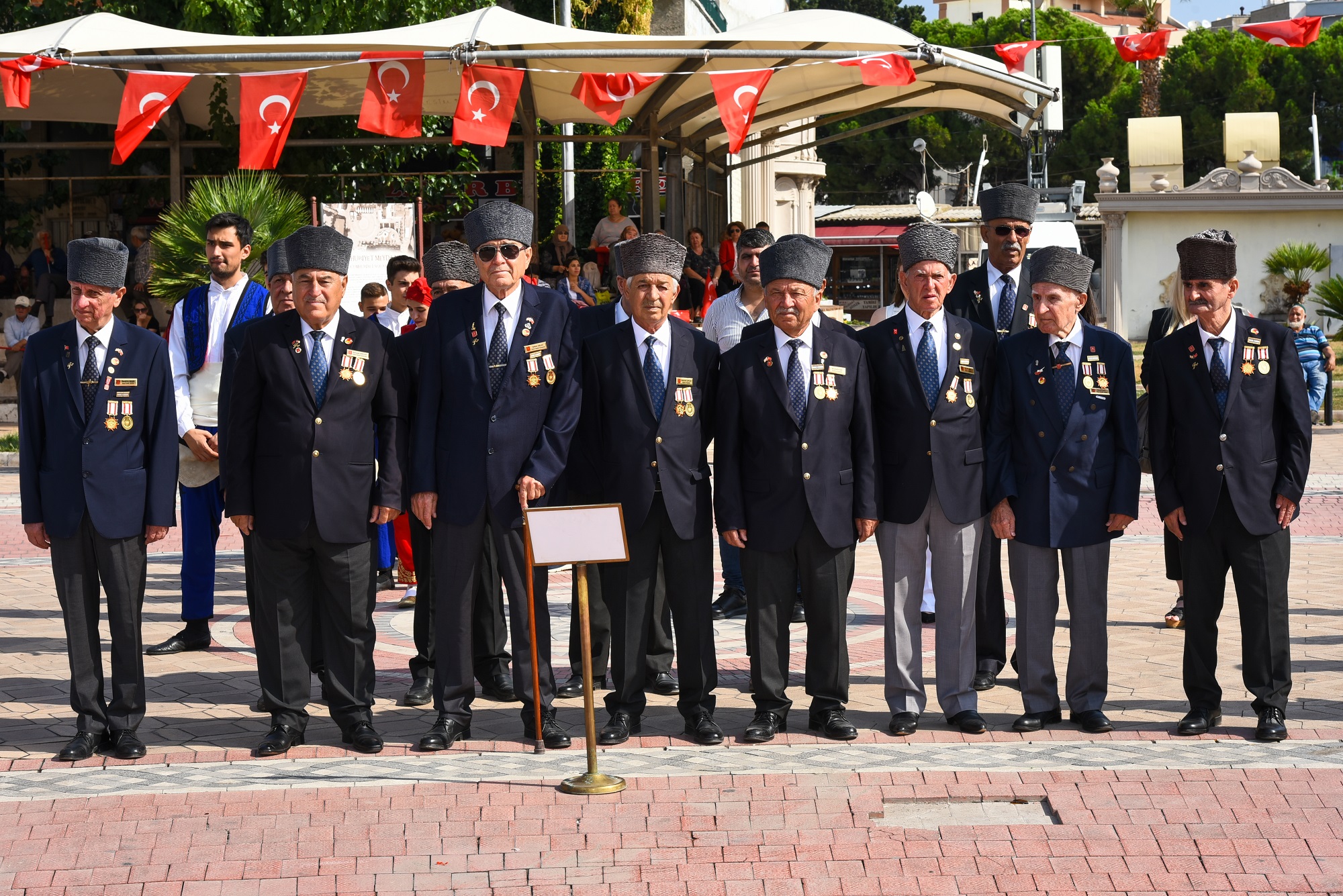 Sertab Erener Menemen İçin Söyledi