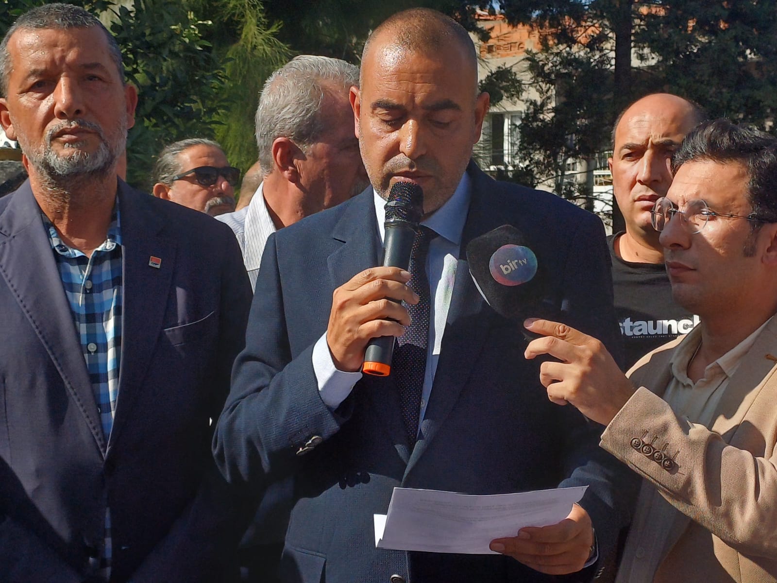 CHP Konak İlçe Başkanlığı Atatürk büstüne yapılan saldırıyı lanetledi