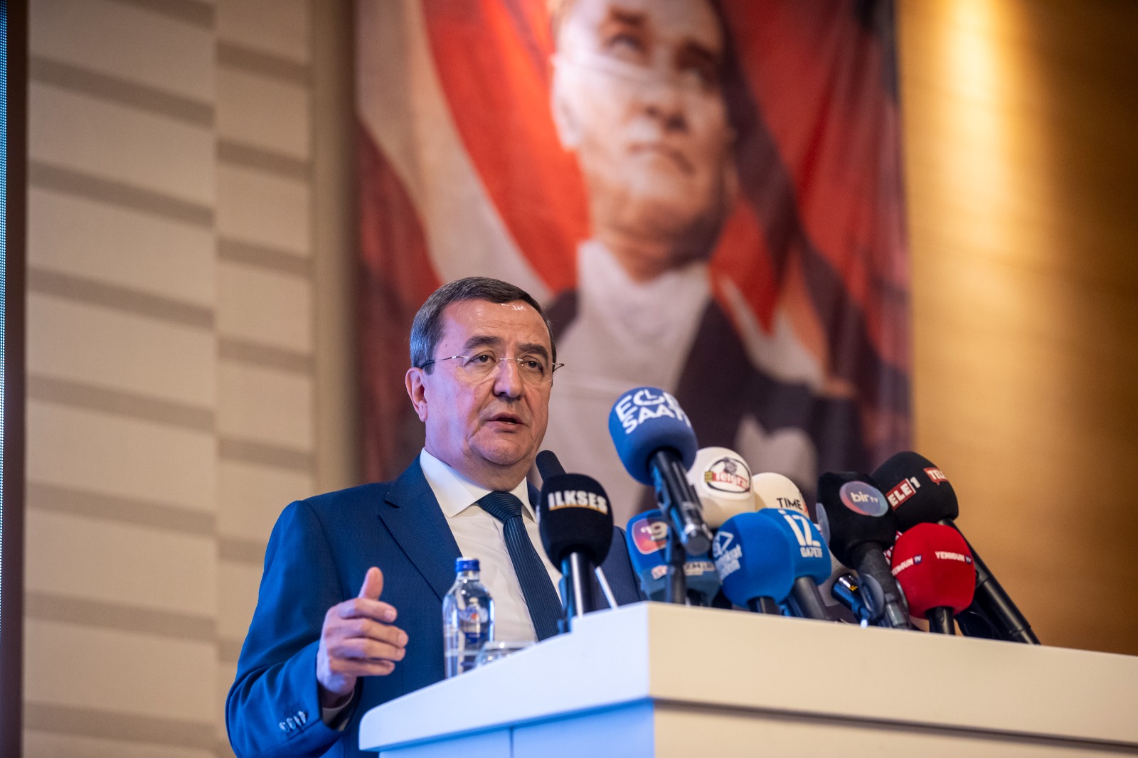 Batur 4 buçuk yılı değerlendirdi: Seçim beyannamemizin yüzde 90’ınını yaptık
