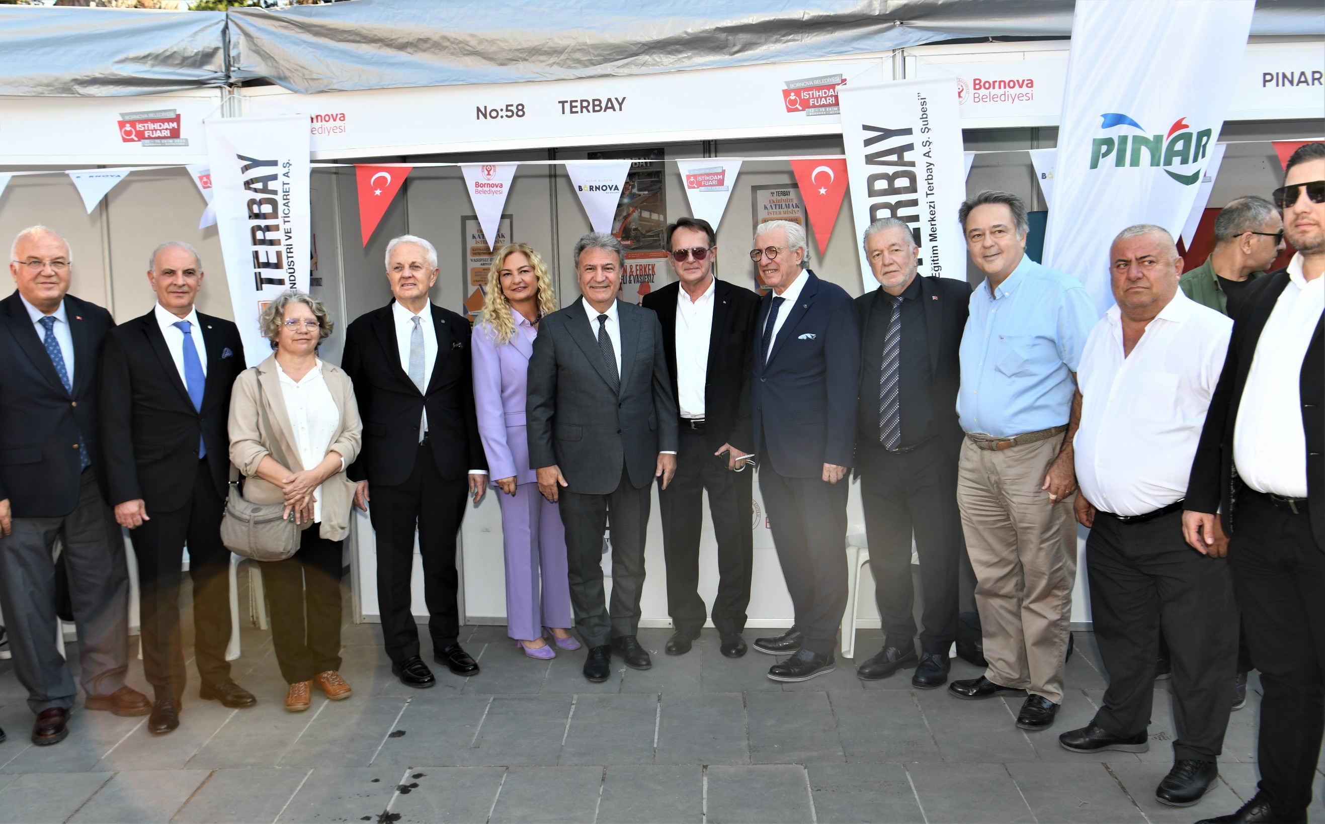 Bornova Belediyesi İstihdam Fuarı açıldı