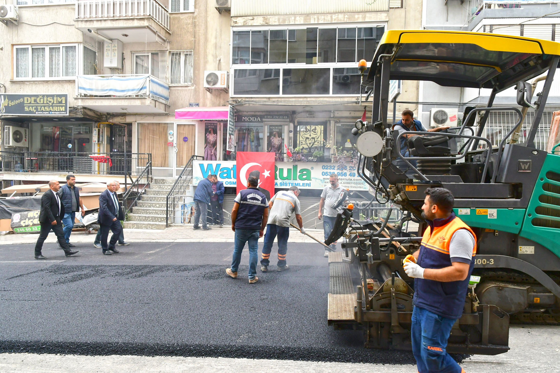 Başkan Selvitopu halkla bağını koparmıyor