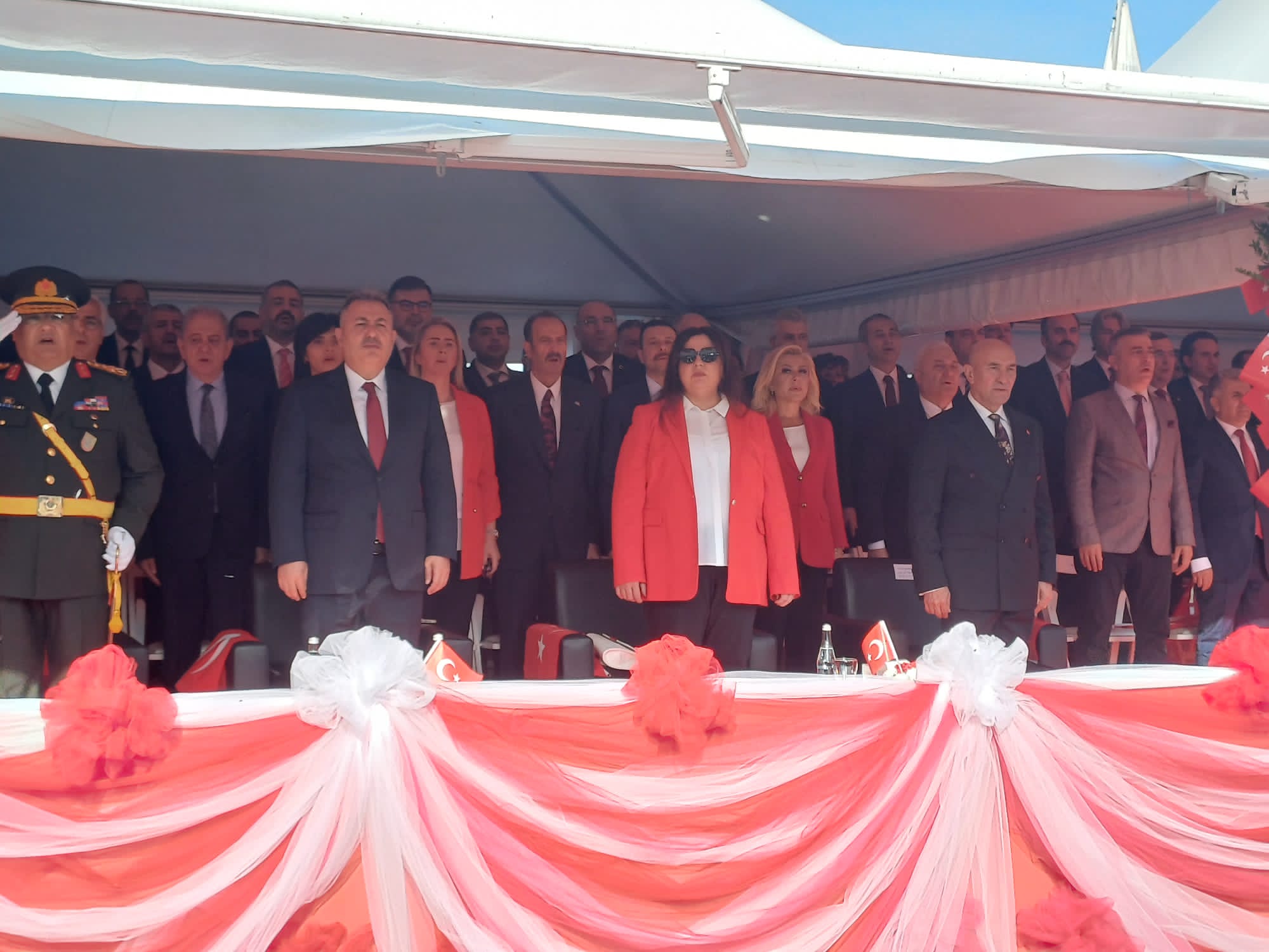 İzmir’de 100.yıl coşkusu