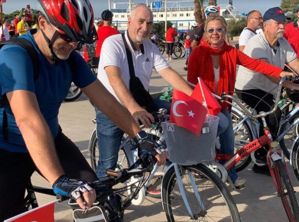 İGC’den Cumhuriyete pedal