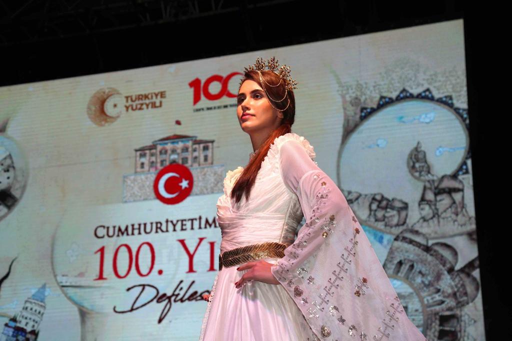 Cumhuriyetimizin 100. Yılı Defilesi