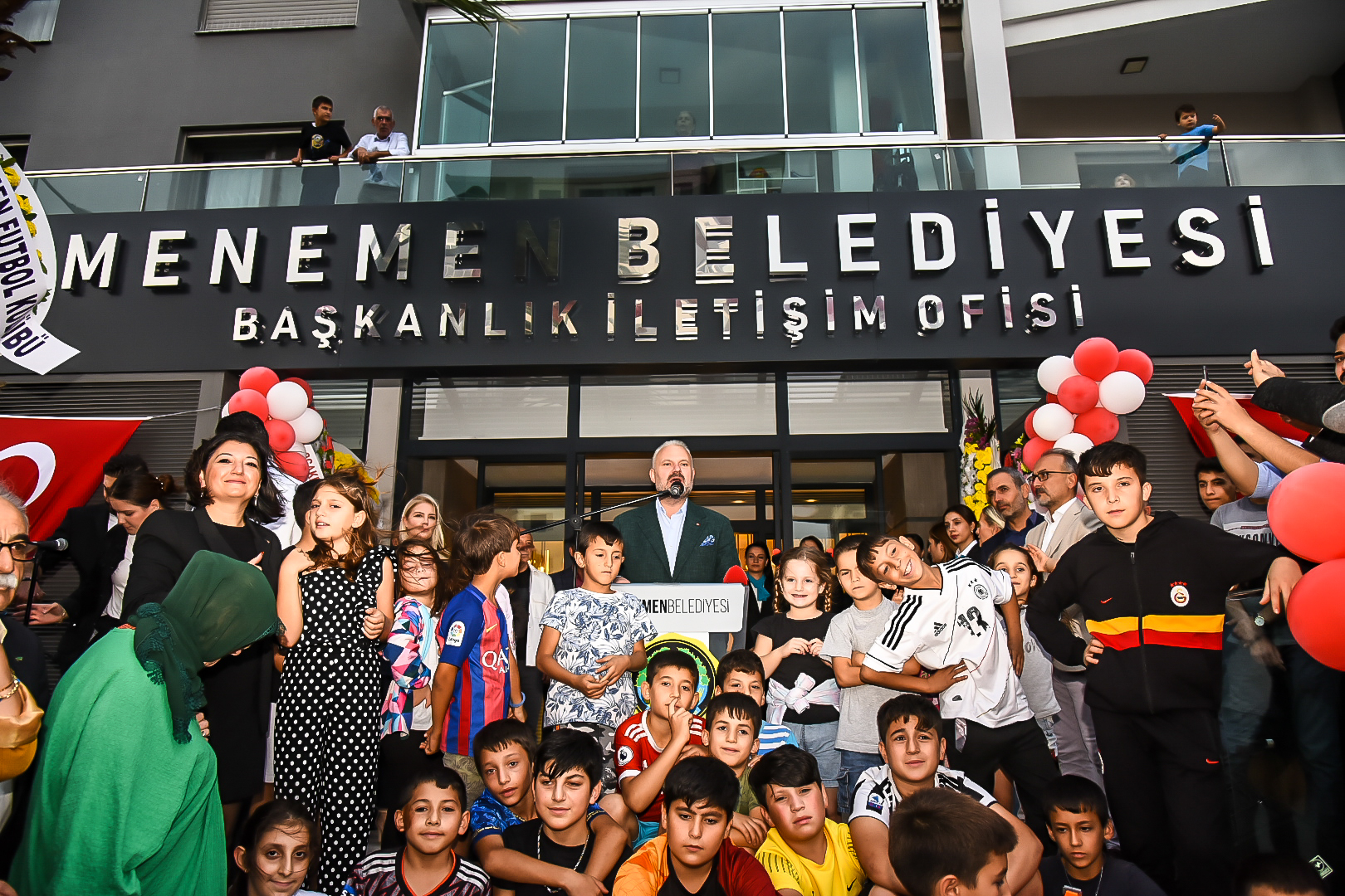 Menemen'de Bir İlk: Başkanlık İletişim Ofisi Hizmete Girdi