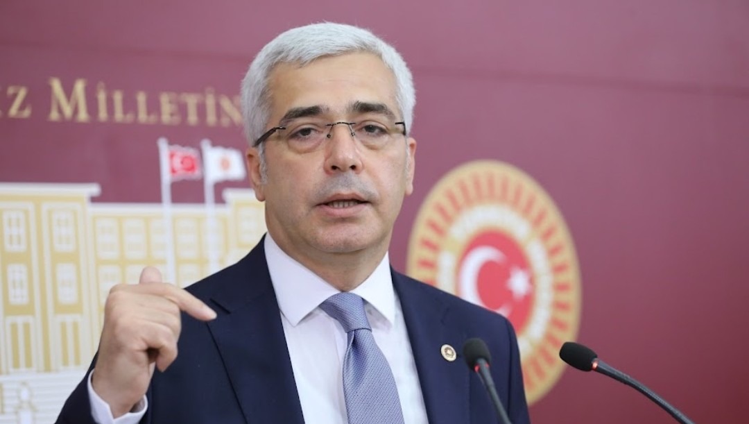 CHP’nin eylemine DP İzmir Milletvekili Uzun’dan destek: Milletin hukukuna sahip çıkacağız