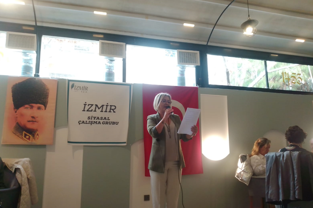 İzmir Siyasal Çalışmalar Grubu'ndan CHP'ye tüzük ve önseçim uyarısı; "Sandıkta tepkimiz sert olur"