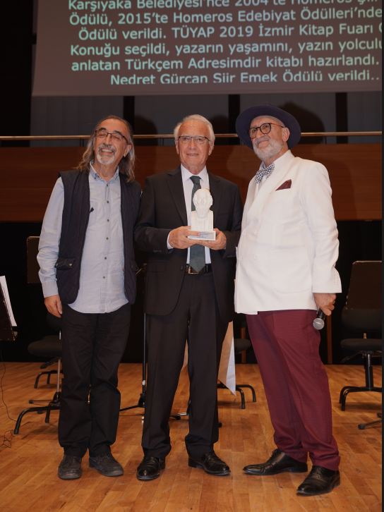 “Bizimizmir Homeros Ödülleri” sahiplerini buldu