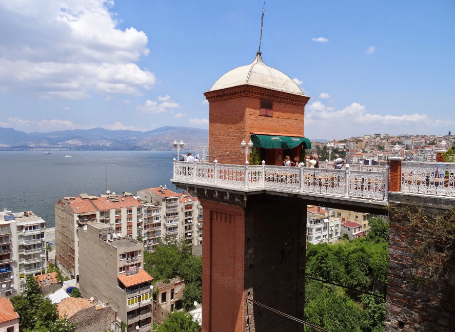 İzmir'de nerelere gidilir?