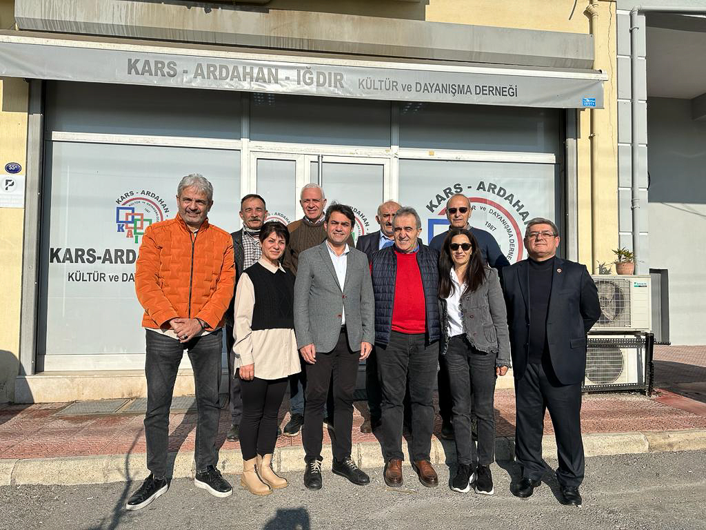 CHP'li Ulaş Aydın sahaya indi