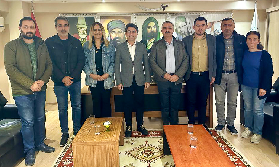 CHP'li Ulaş Aydın sahaya indi