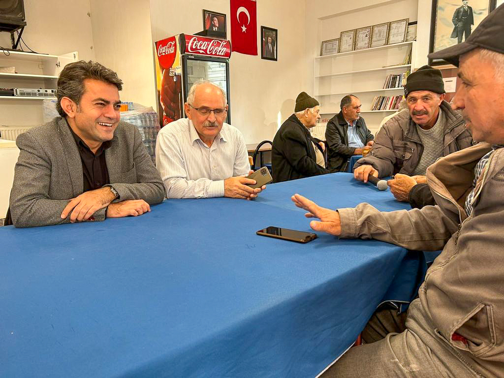 CHP'li Ulaş Aydın sahaya indi
