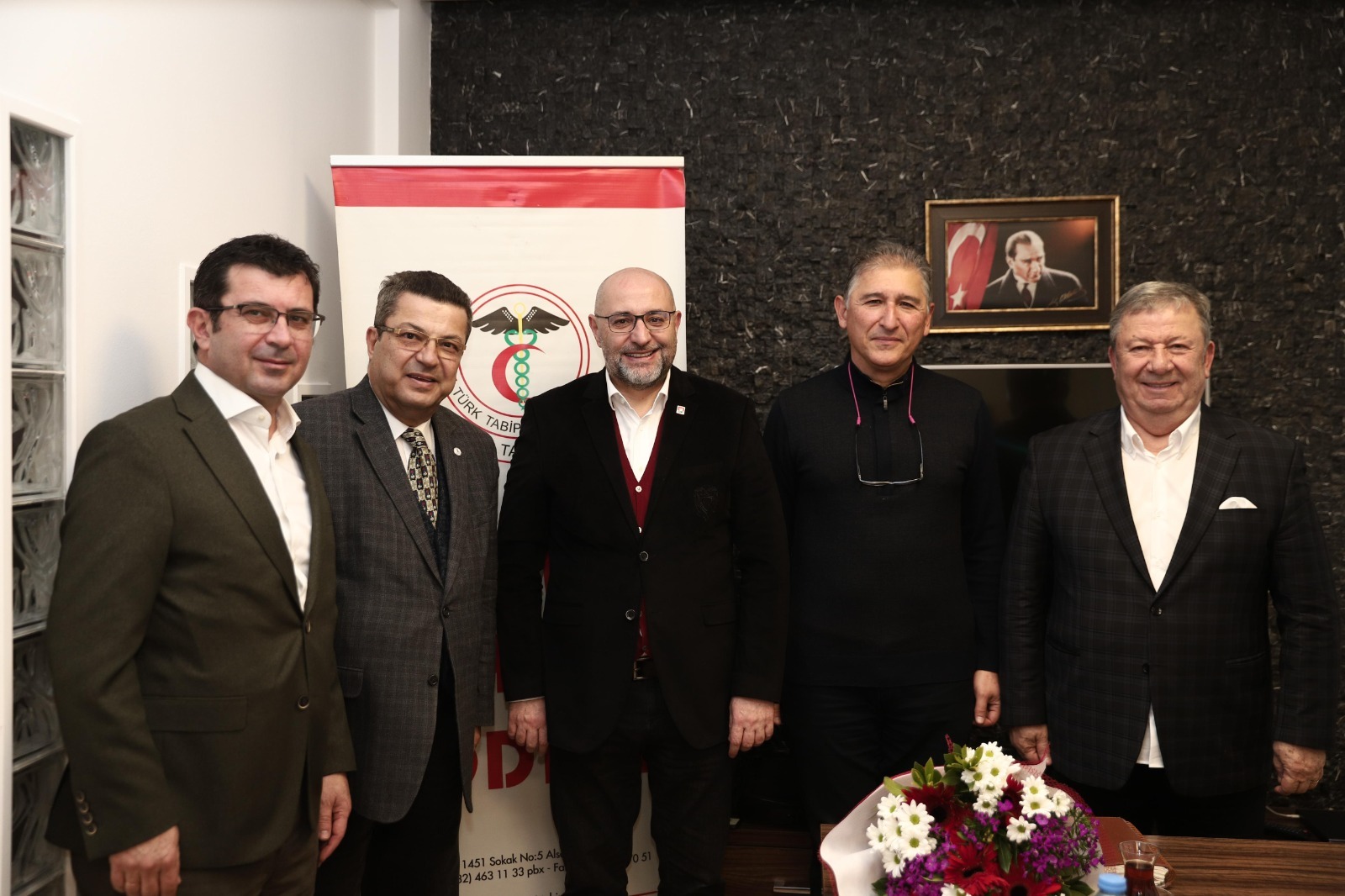 Buğra Gökce’den örgüt, oda ve sendikalara ziyaret turu 