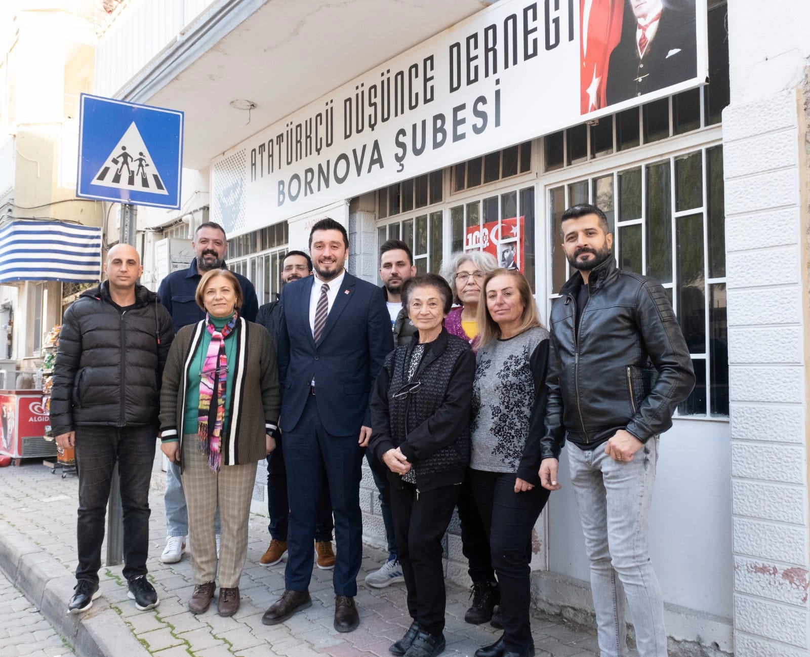 CHP’li Temiz, “Bornova’da dayanışmanın çeperini büyüteceğiz!”