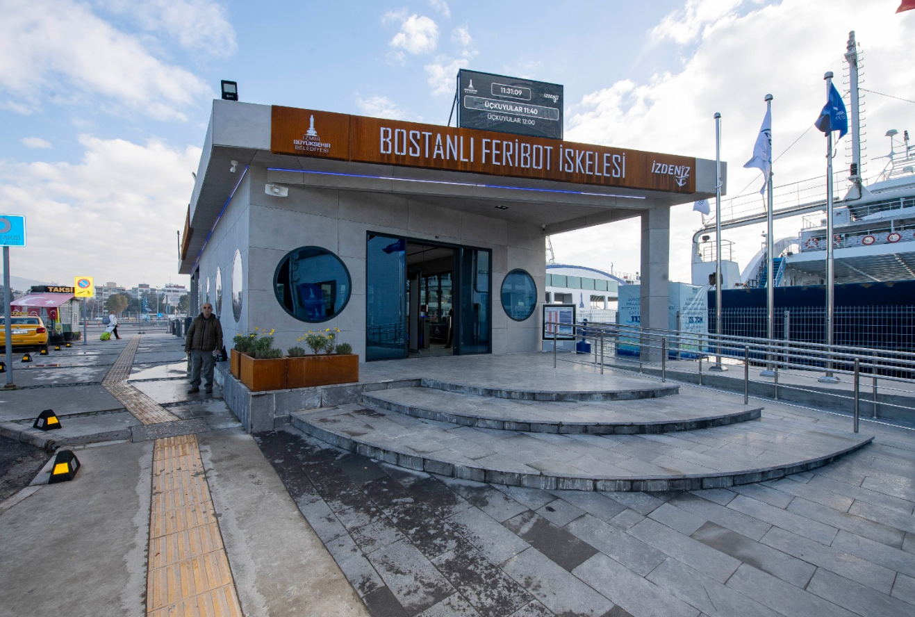 Bostanlı İskelesi yenilenen yüzüyle hizmete açıldı