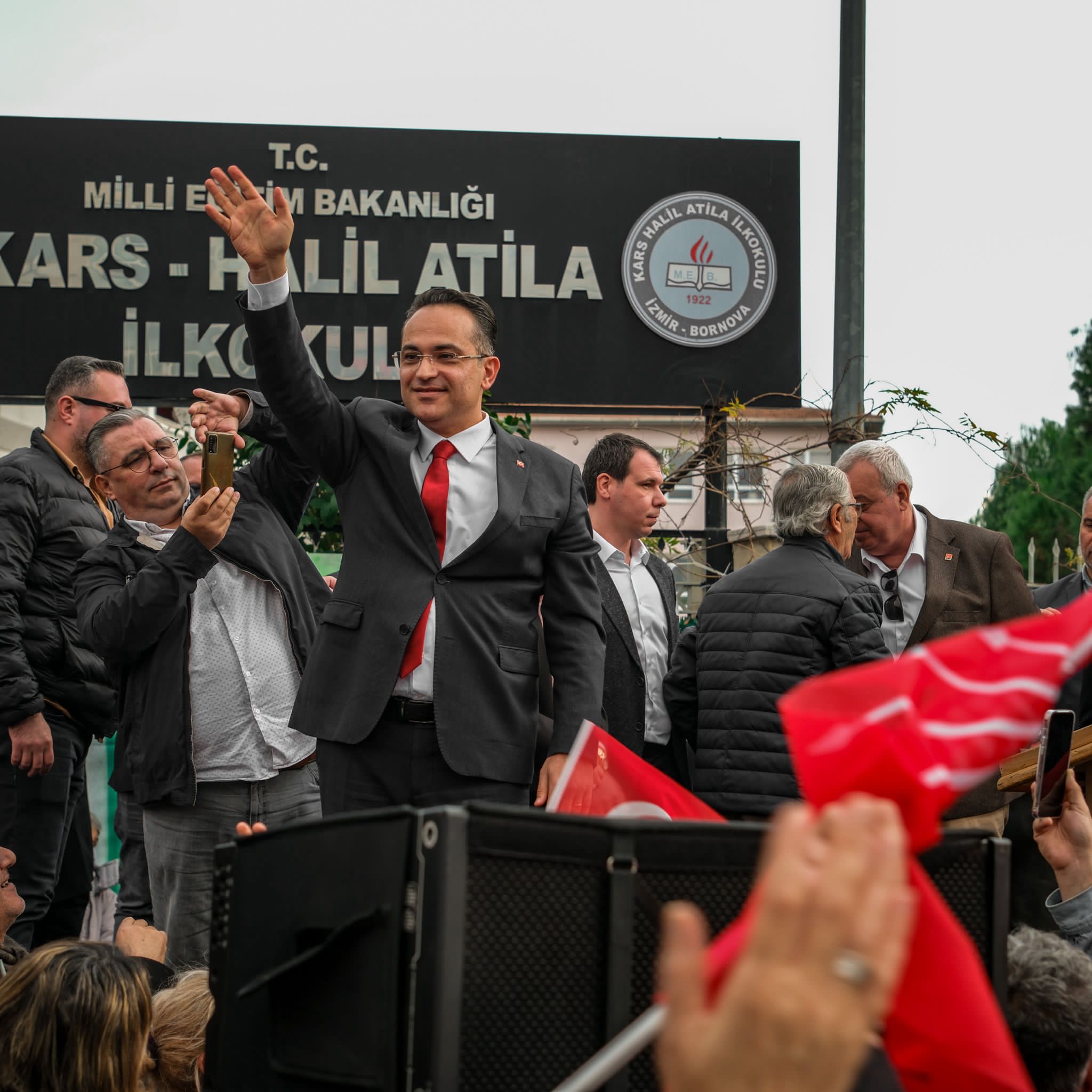 İlçe Başkanlığı Ziyareti Mitinge Dönüştü