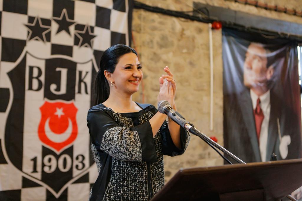 İzmir Beşiktaşlılar Derneği’nin “İlk Kadın Başkan Adayı” Özlem Tezişçi’ye büyük destek