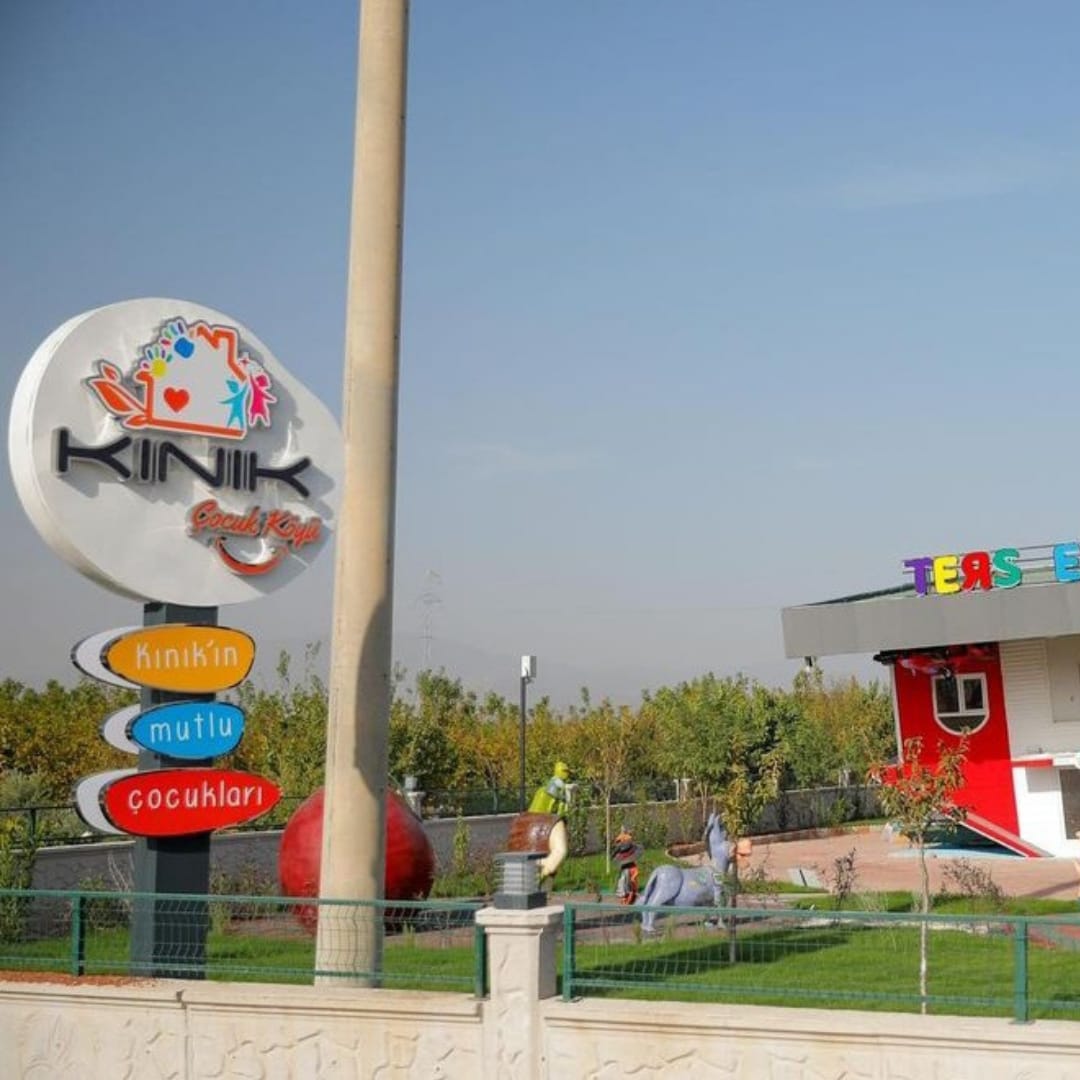 Bergama AK Parti'de kriz derinleşiyor