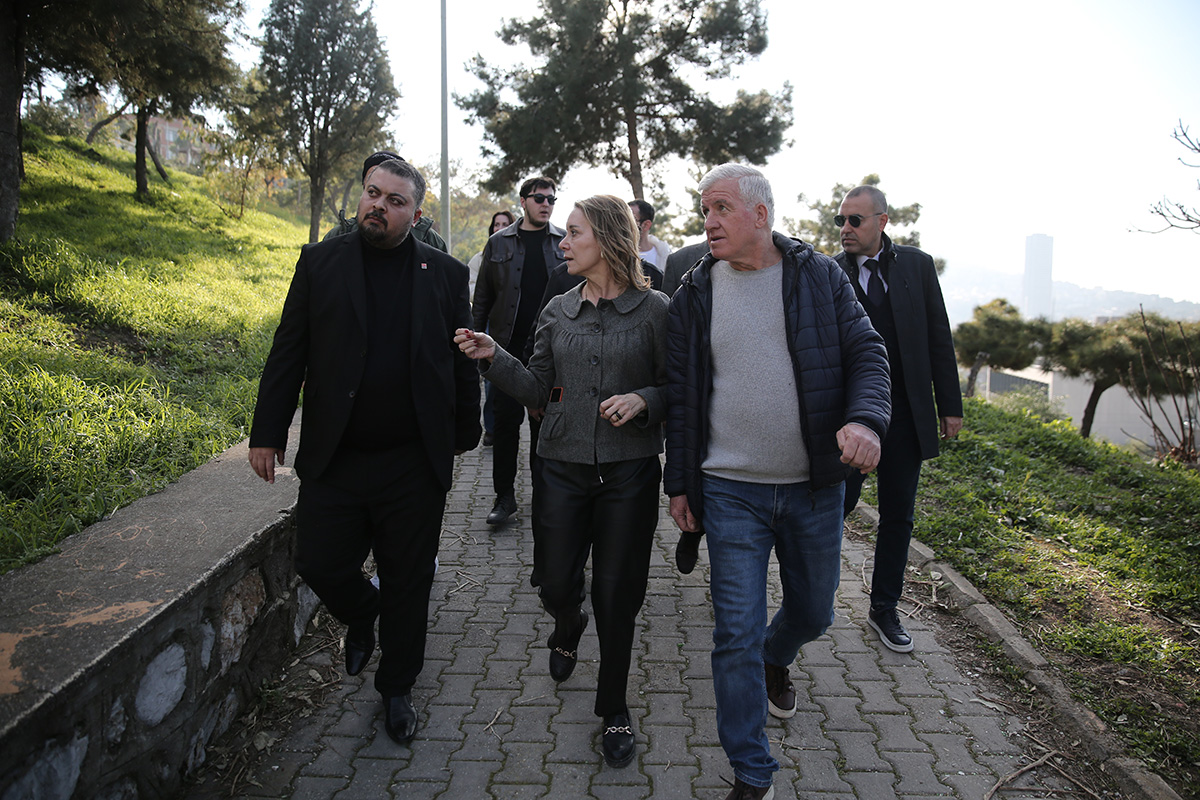 CHP Konak Belediye Başkan Adayı Mutlu’dan Kentsel Dönüşüm Sözü