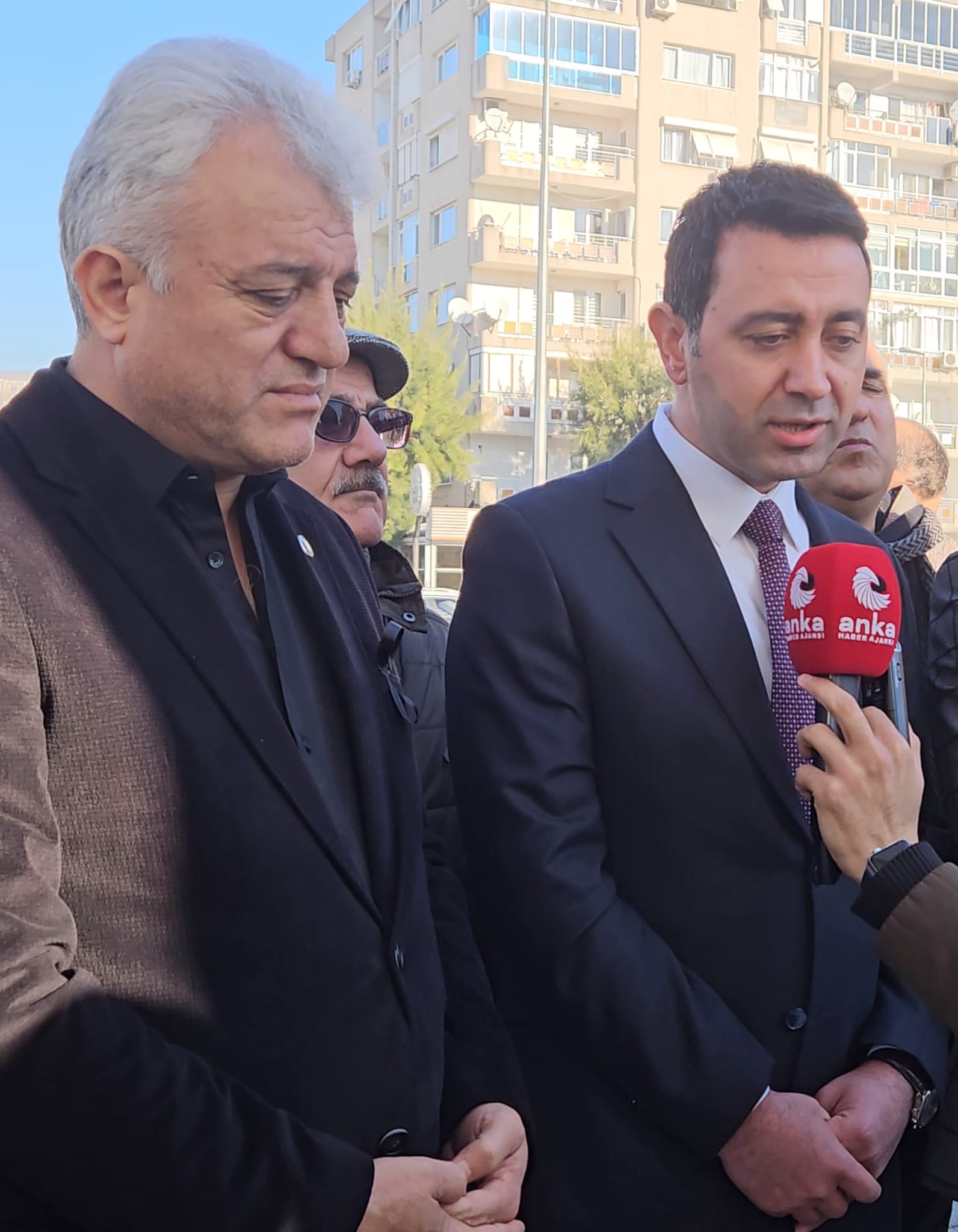 İZDEDA, depremin birinci yıl dönümünde hayatını kaybedenleri andı 