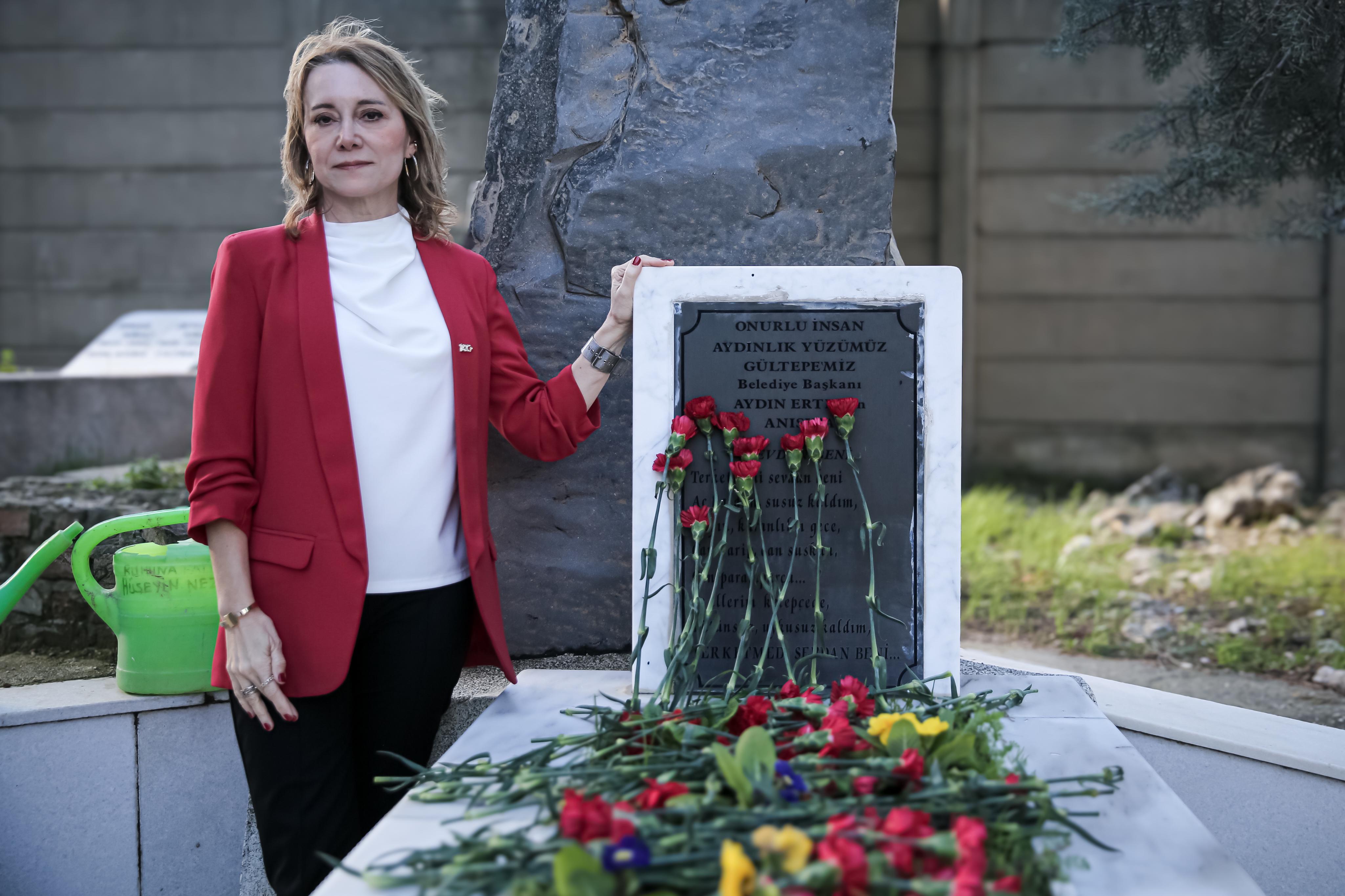 Nilüfer Çınarlı Mutlu: Sizleri dinlemek için daima sokakta olacağım