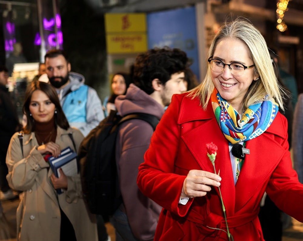 AK Partili Konak Adayı Çankırı’dan ‘Sevgililer Günü’ Çıkarması