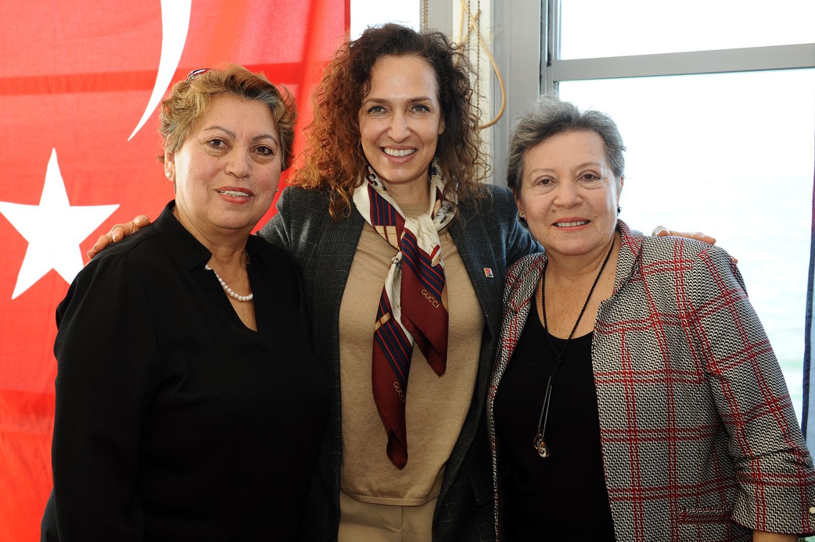 CHP Karşıyaka Adayı Ünsal’dan STK’lara “dayanışma” mesajı