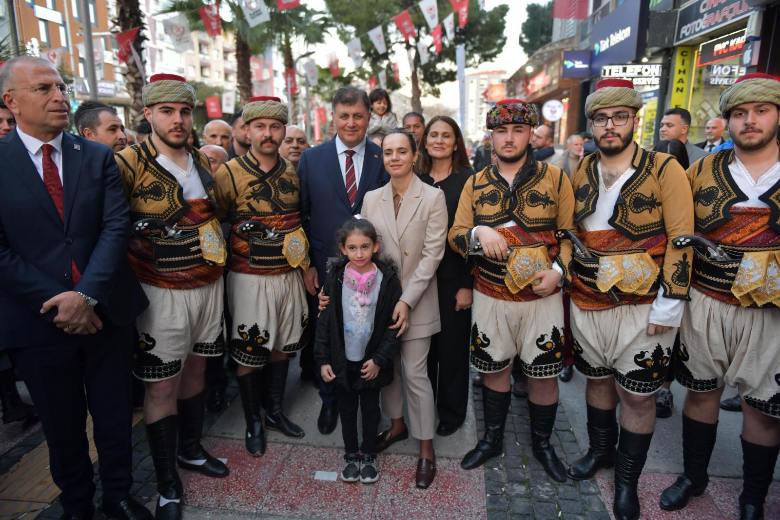 Başkan Tugay: İzmir’in halkının hakkında gözü olan kaybedecek