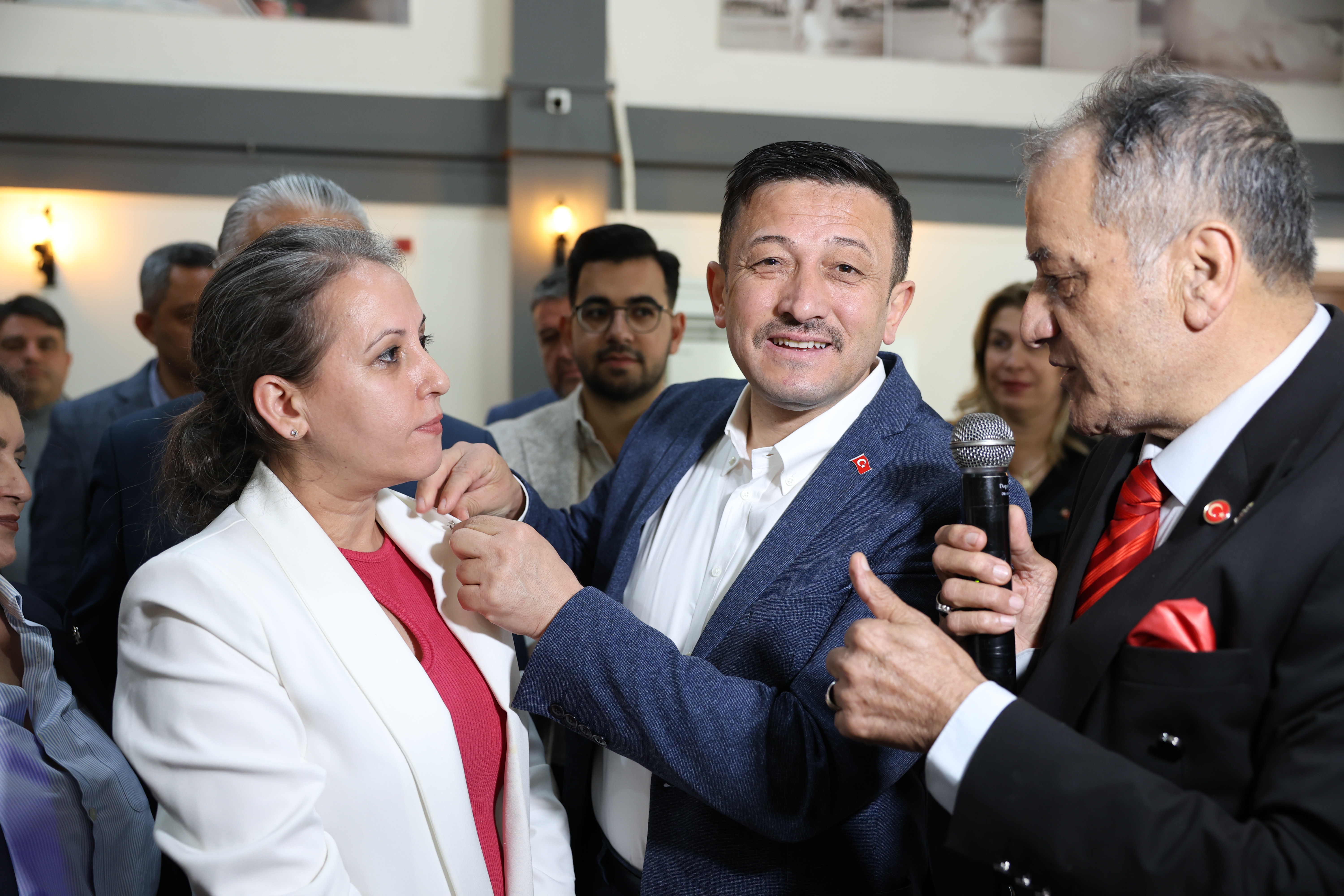 DP’den 32 Kişi AK Parti’ye Geçti