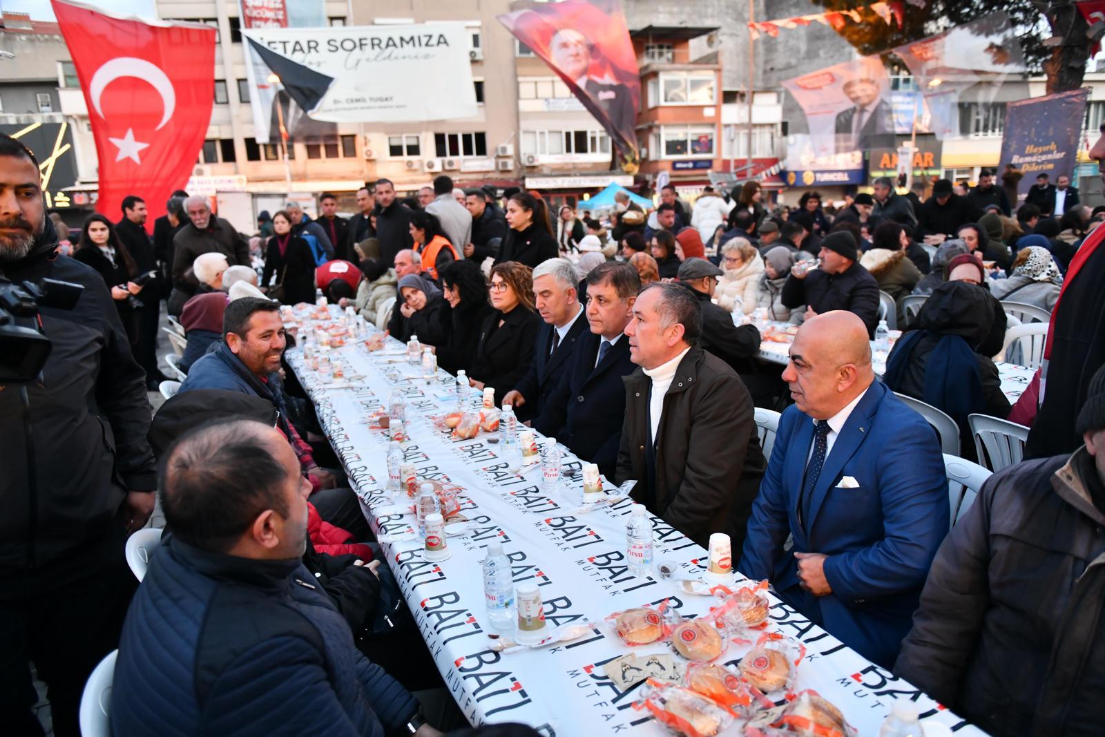 Başkan Tugay'dan Bergama'da ulaşım müjdesi