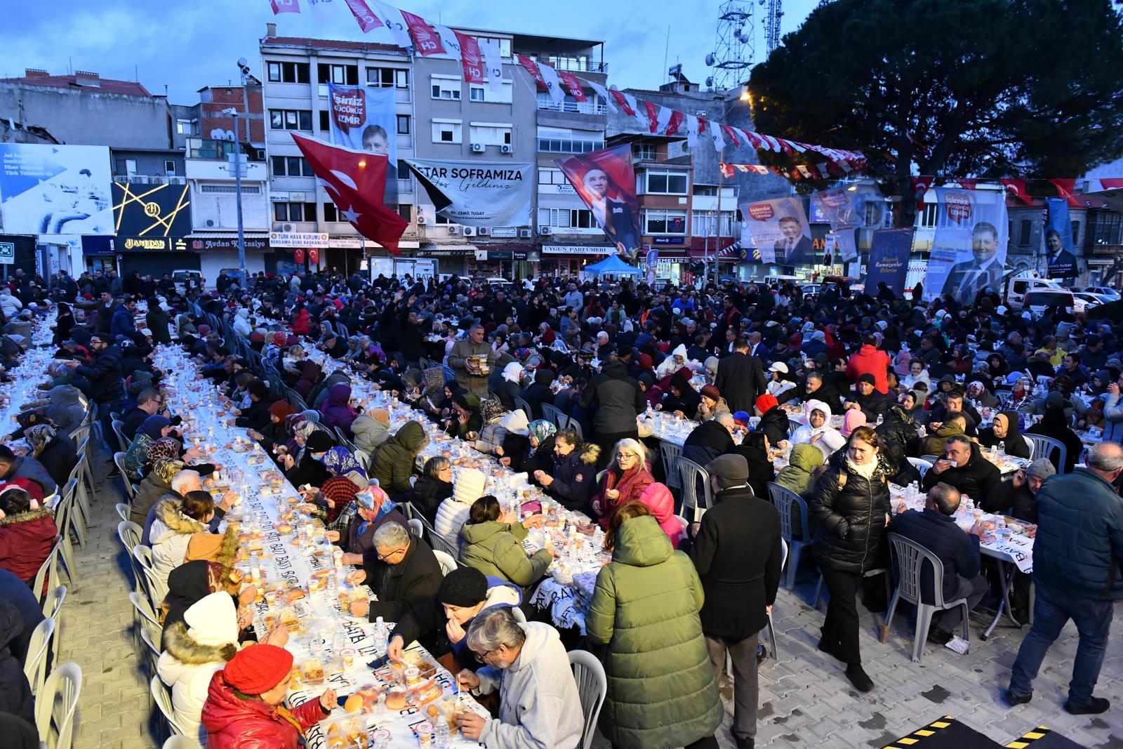 Başkan Tugay'dan Bergama'da ulaşım müjdesi