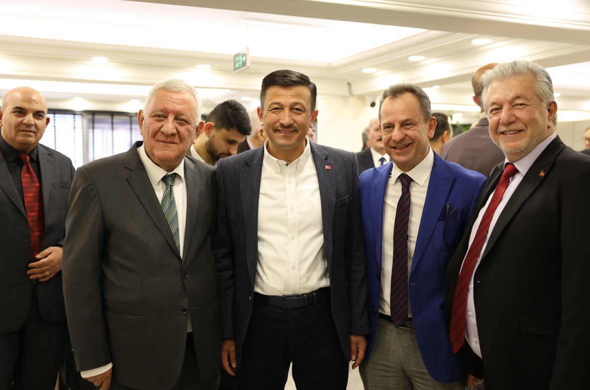 İzmir Büyükşehir Belediye Başkan Adayı Hamza Dağ: “İzmir’i parmakla gösterilen modern bir şehir yapacağız”