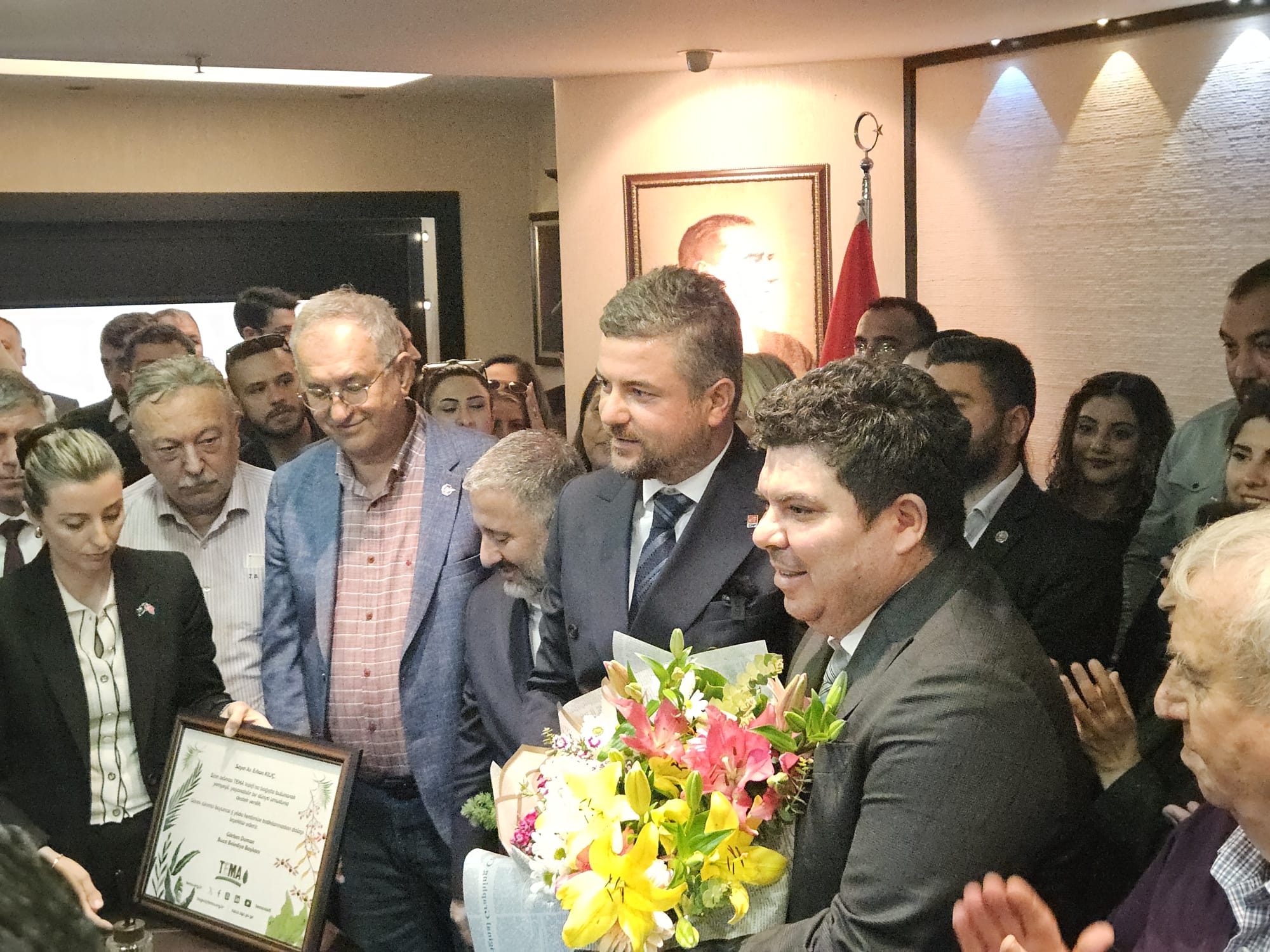 Buca’da Duman dönemi başladı;  “Tüm Bucalıların başkanı olacağım”