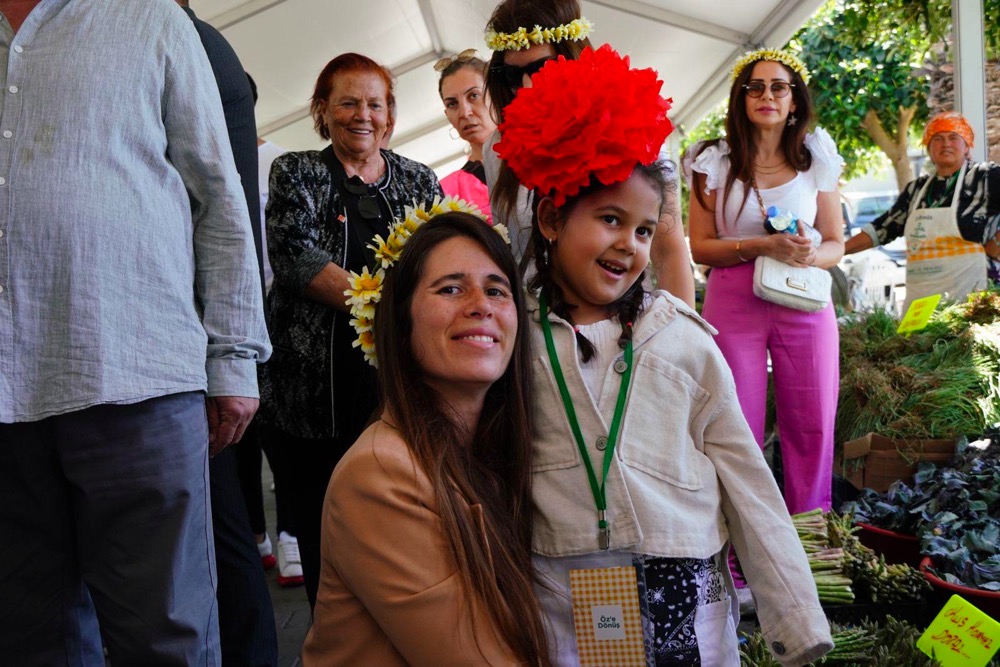 “Öz’e Dönüş” konseptiyle 13. Alaçatı Ot Festivali büyük bir coşkuyla başladı