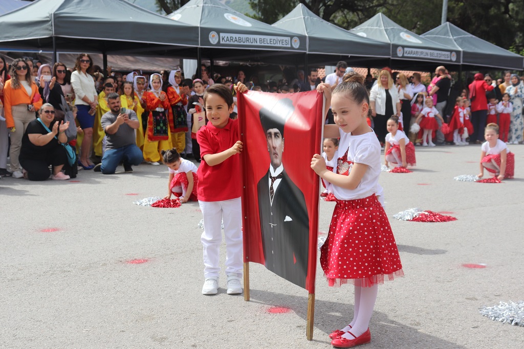 Karaburun’da Yarımada Kadar Güzel 23 Nisan