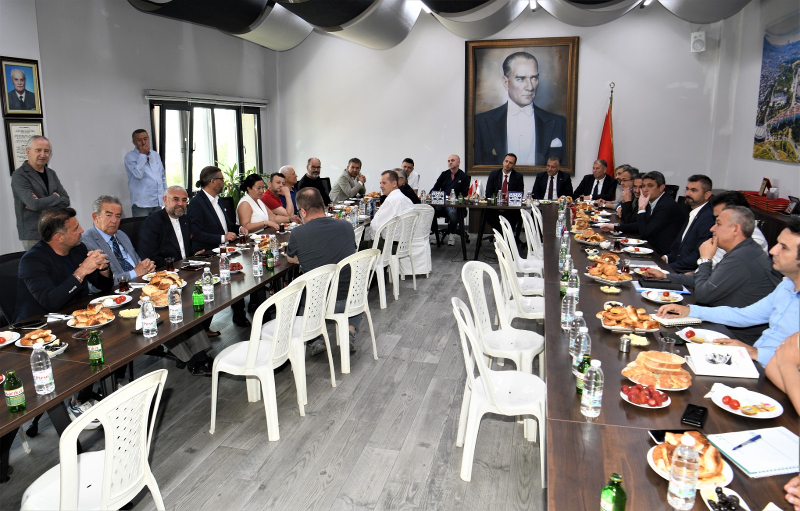 Bornova'da ilk sanayi meclisi toplandı