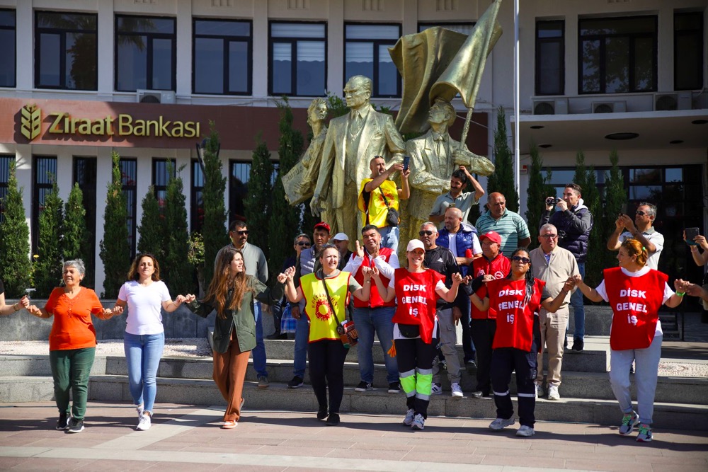 Çeşme’de 1 Mayıs coşkusu