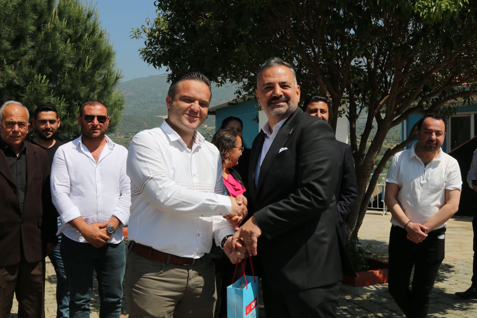 Aslanoğlu “Bu toplantılar iktidar yolculuğumuzun ilk adımlarıdır”
