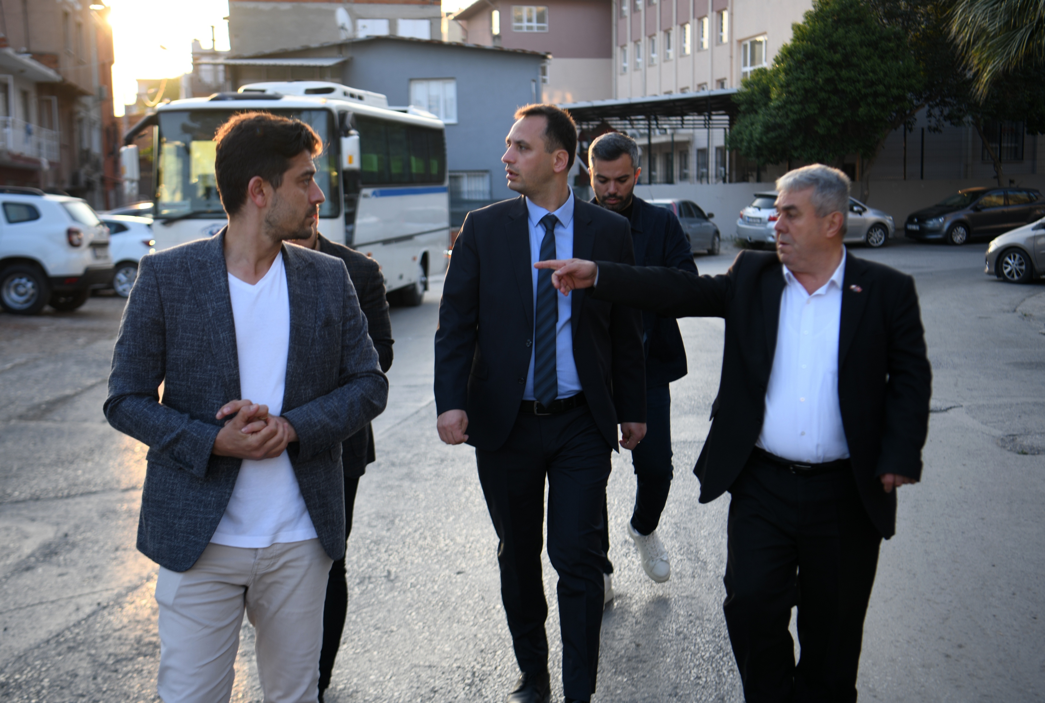 Başkan Eşki sabah mesaisinde  “Erken kalkan yol alır”