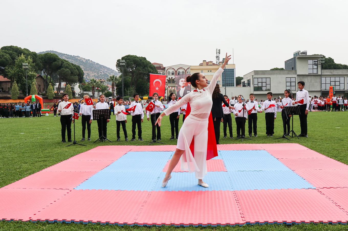 19 Mayıs Bayındır'da Coşkuyla Kutlandı