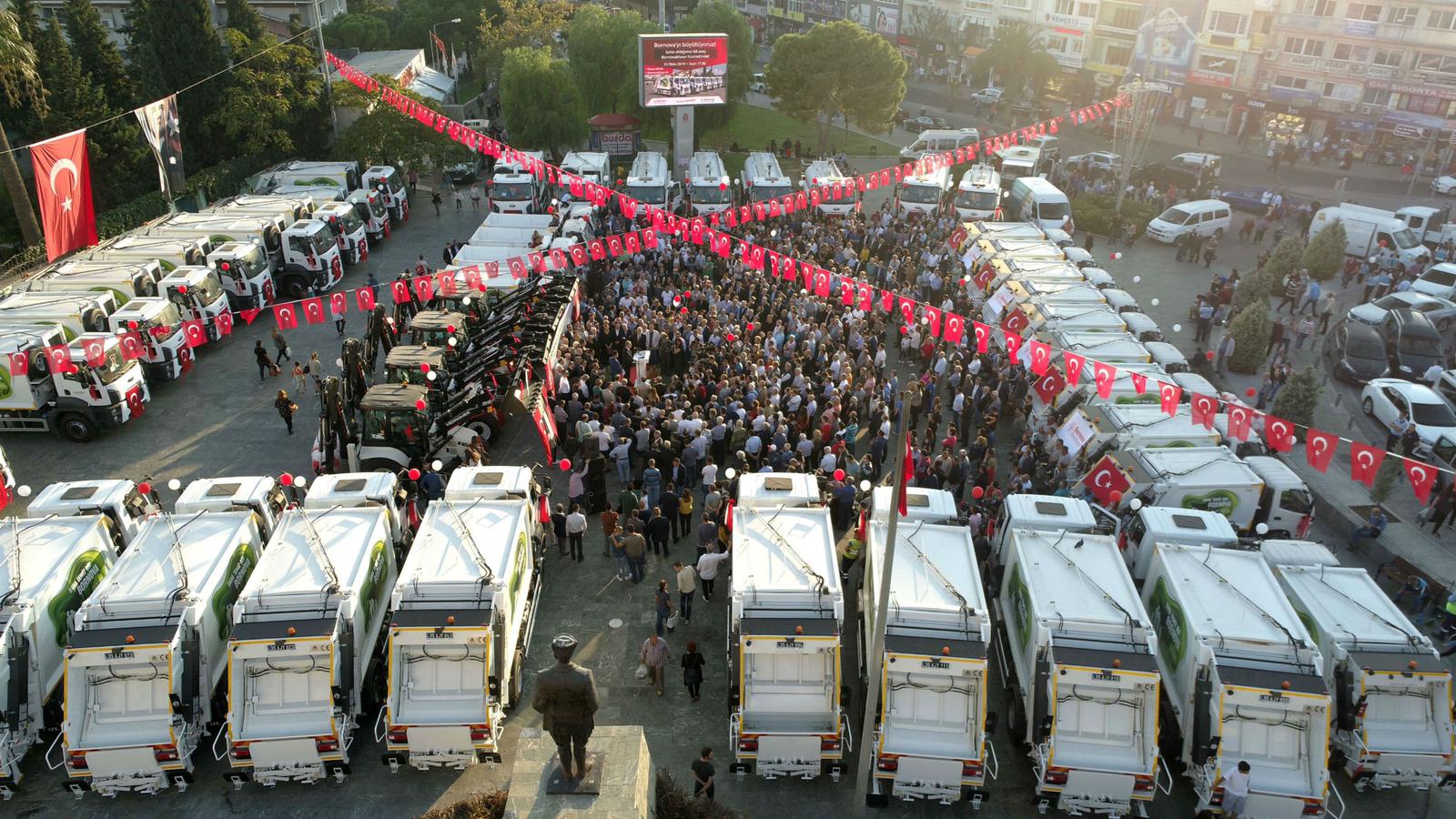 Bornova Belediyesi'nden 300 milyon tasarruf ettirecek satın alma