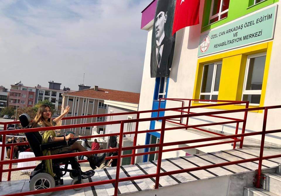 Seferihisar’da “Engelliler Eğitim ve Sosyal Yaşam Kampüsü” açıldı
