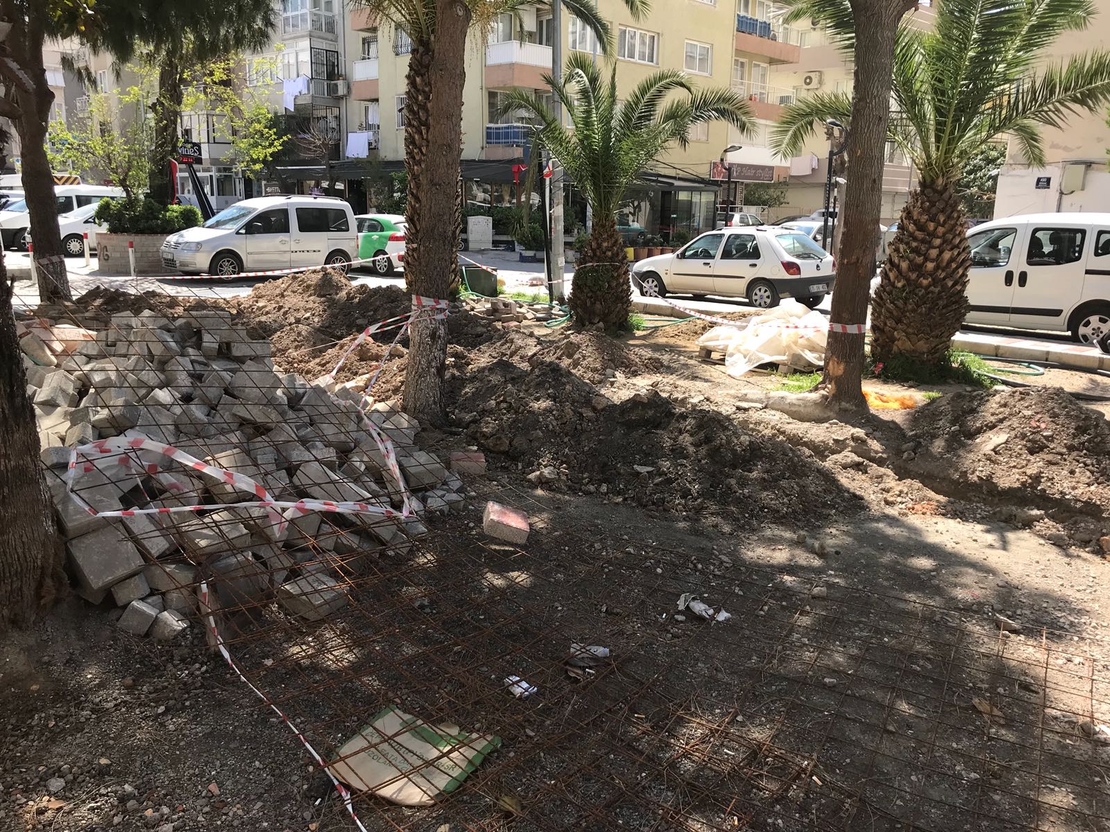 Karabağlar'da 4 aydır bitmeyen çile