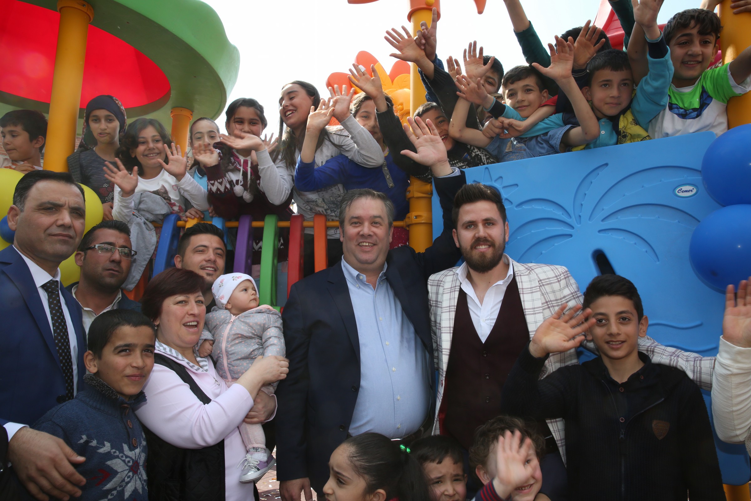Buca’nın modern parkları çoğalıyor