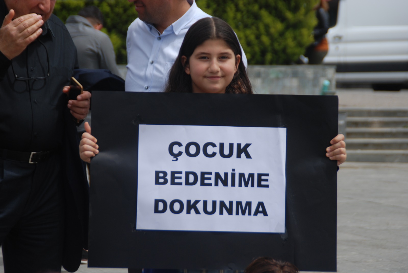 CHP Bornova Kadın Kolları: Artık yeter diyoruz