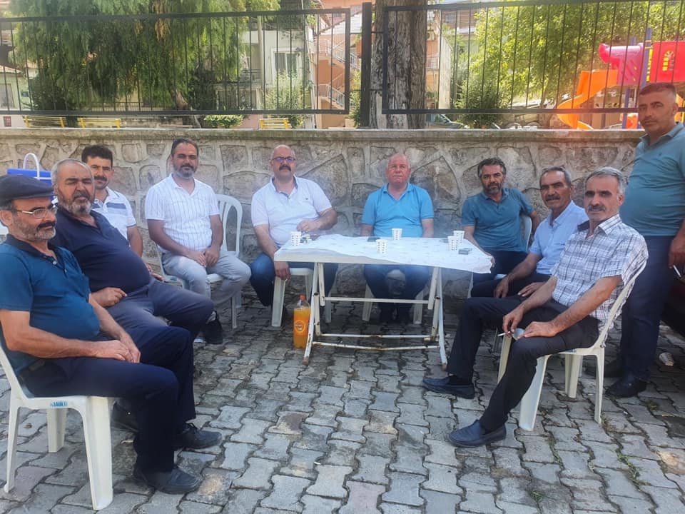 CHP Kemalpaşa üye ve gönüllülere anketle ulaşıyor