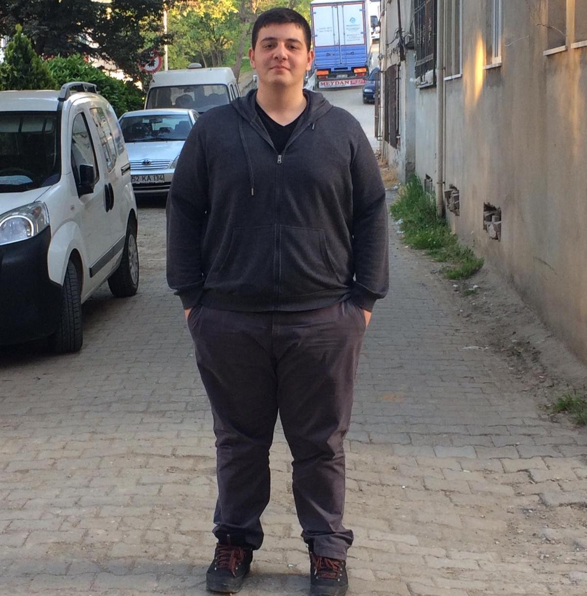 18 yaşında 60 kilo verdi
