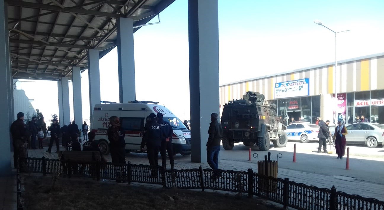 Erdoğan'ın mitingine giden polisler kaza yaptı: Çok sayıda yaralı var