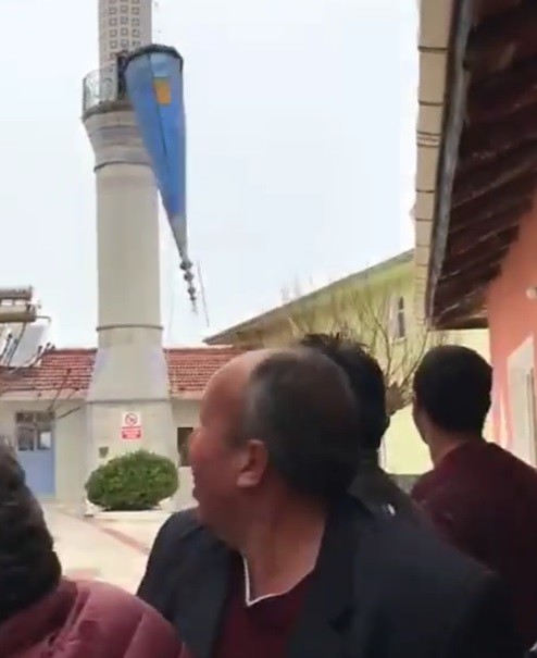 Minare ustasının hassasiyeti
